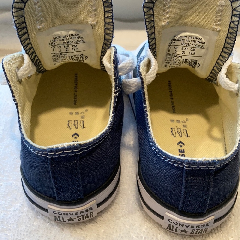 Converse Kids - Toddler Boy Chuck Taylor - Picture 3 of 6